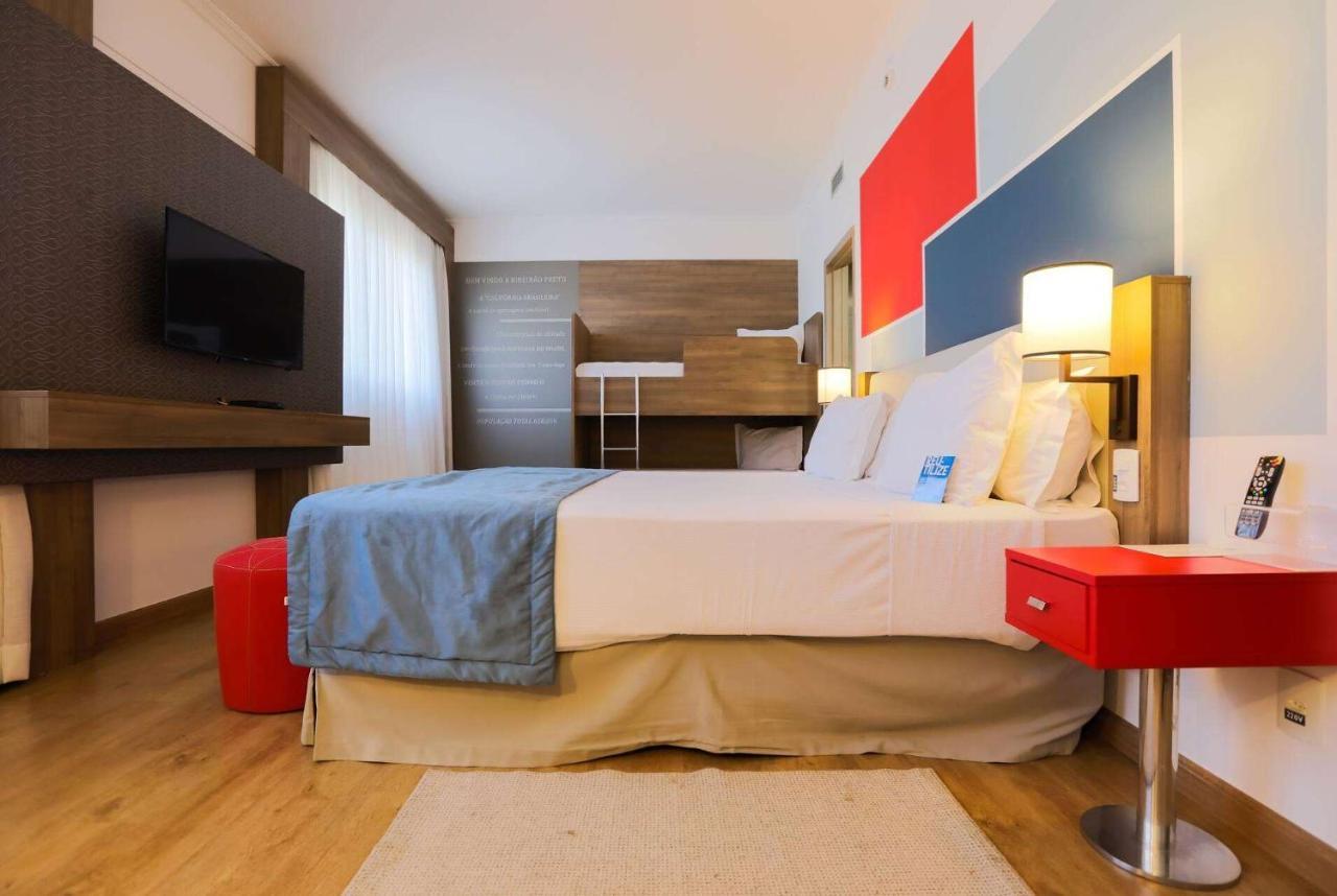 Tryp By Wyndham Ribeirao Preto Hotel Eksteriør billede A room at the hotel