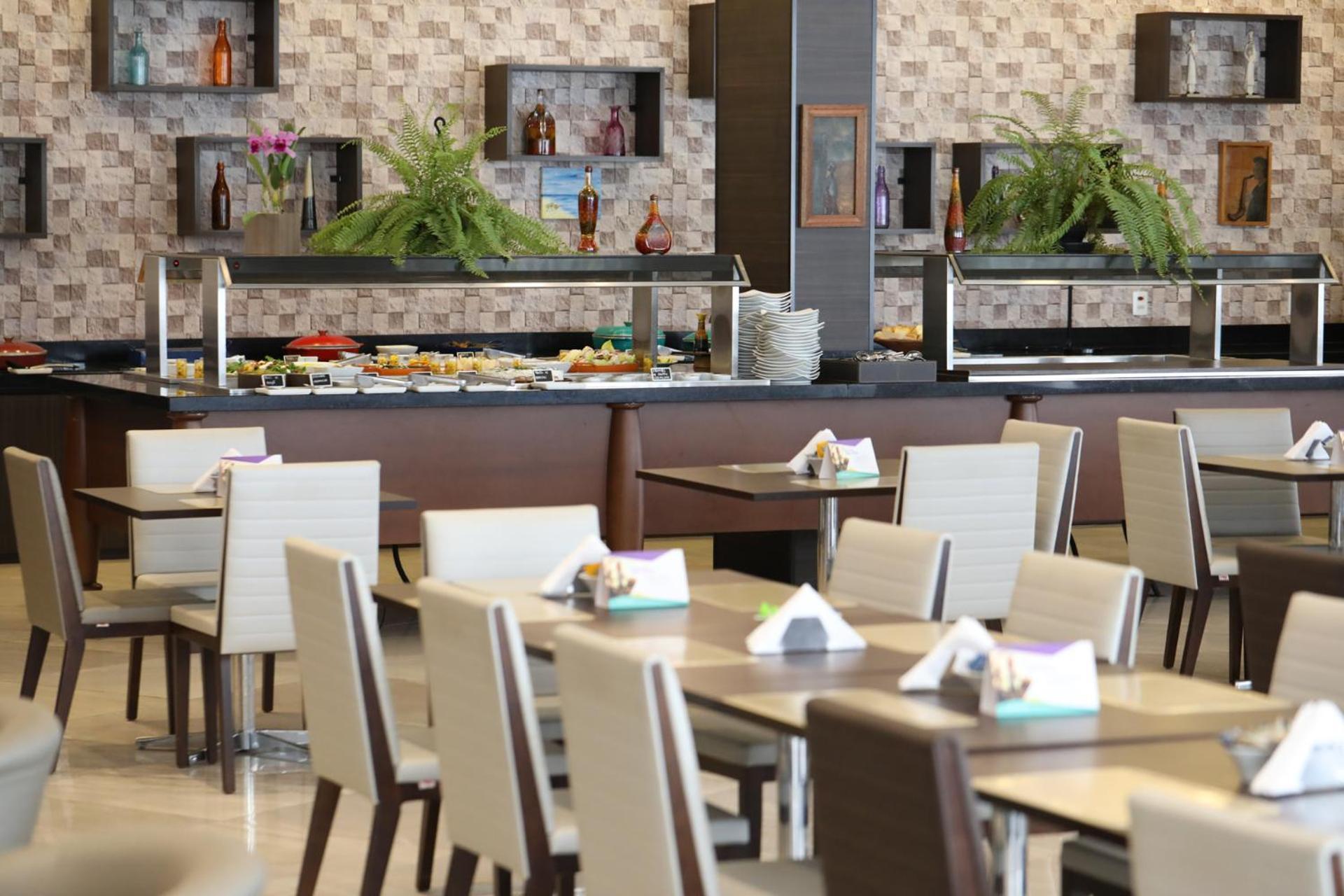 Tryp By Wyndham Ribeirao Preto Hotel Eksteriør billede The restaurant