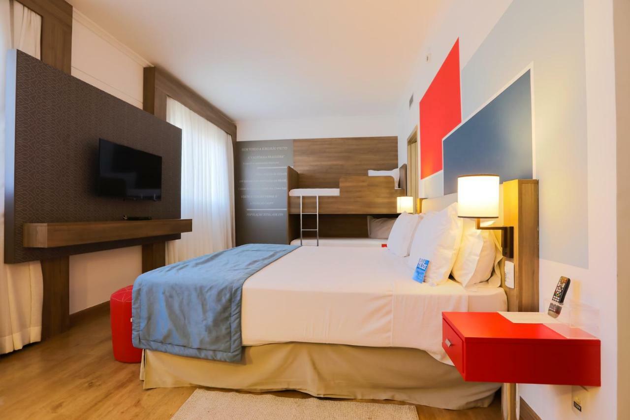 Tryp By Wyndham Ribeirao Preto Hotel Eksteriør billede A room at the hotel