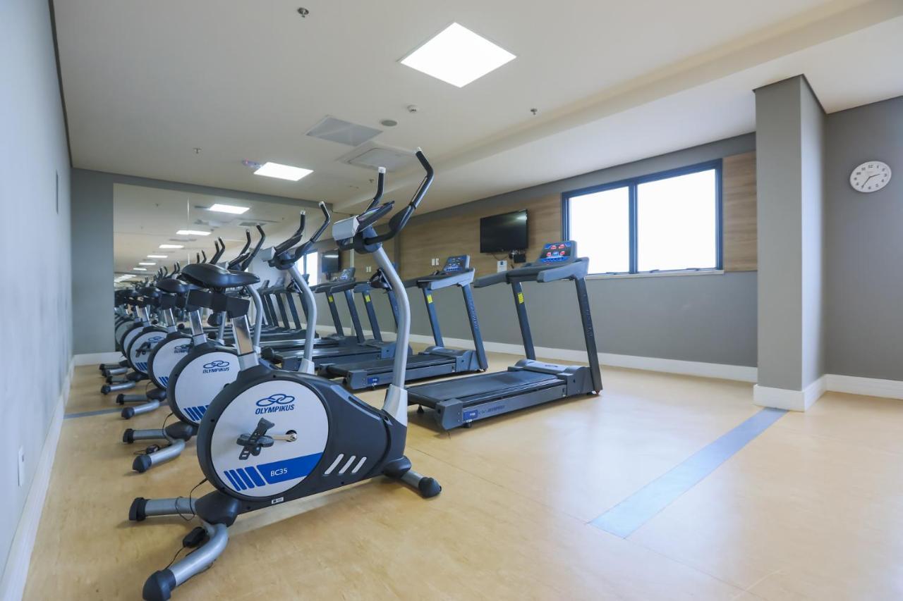 Tryp By Wyndham Ribeirao Preto Hotel Eksteriør billede The gym at the hotel