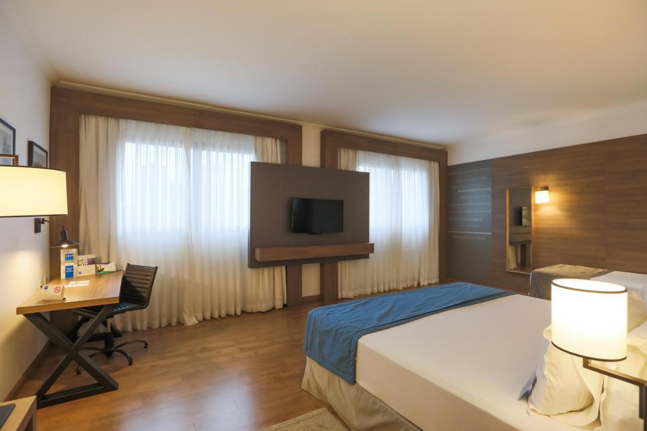Tryp By Wyndham Ribeirao Preto Hotel Eksteriør billede A room at the hotel